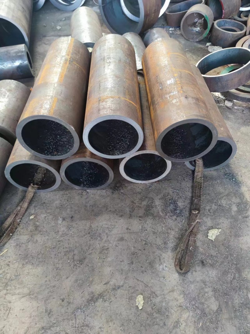 江城江城江城12Cr1MovG无缝钢管切割